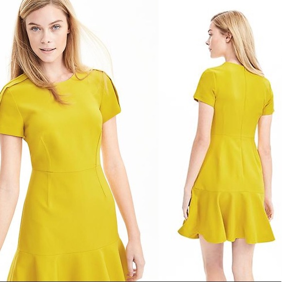 Banana Republic Dresses & Skirts - ☀️ Sunny Yellow Banana Republic Flounce Dress ☀️